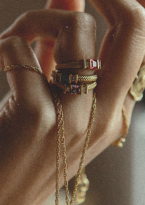 Ring Yuj Fuschia