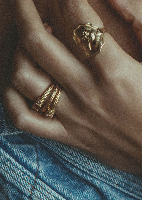 Ring Yuj Fuschia